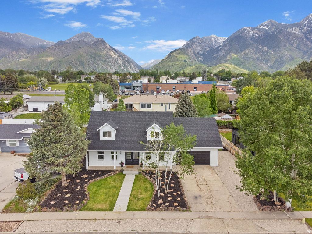 9957 S 2270 E Sandy, UT 84092