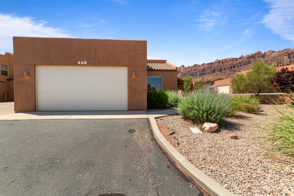 3764 S PRICKLY PEAR CIR #4-A8 Moab, UT 84532