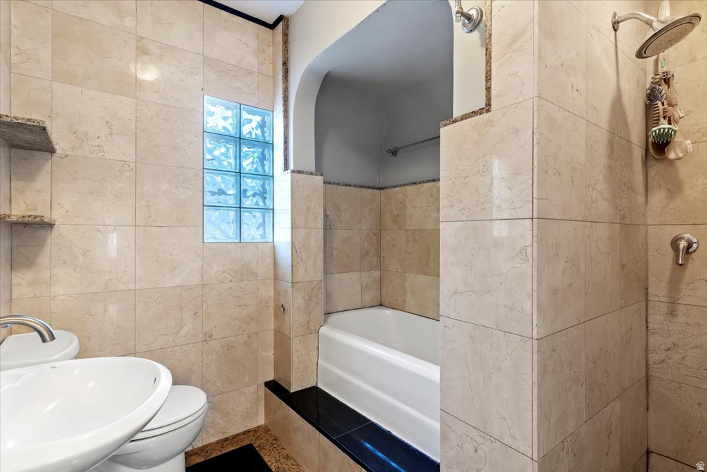 2805 S POLK Ogden, UT 84403