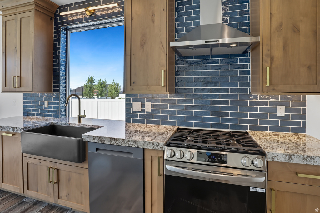 1213 W 3200 S Perry, UT 84302