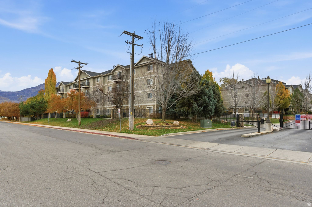 1245 E PRIVET DR #429 Cottonwood Heights, UT 84121