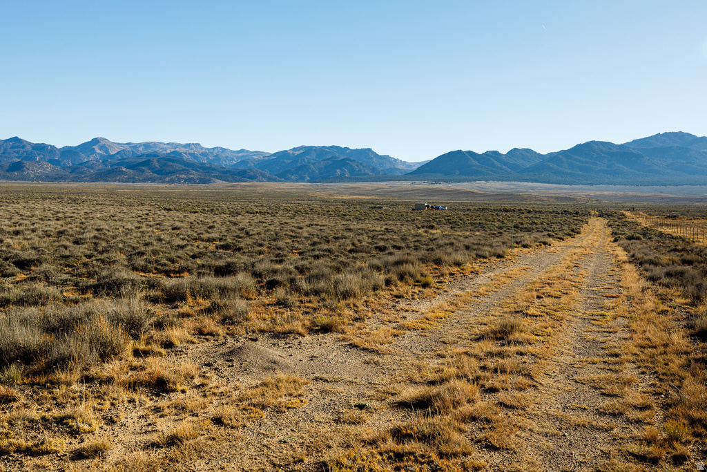 2455 E CALE RD Panguitch, UT 84759