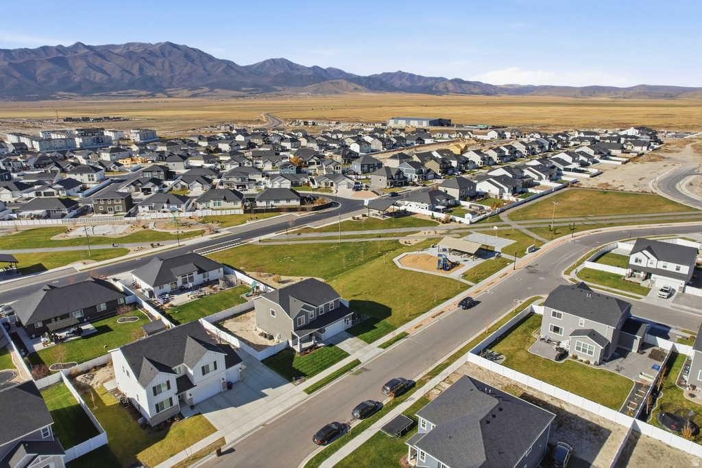 5179 N PONY RIDER WAY #305 Eagle Mountain, UT 84005