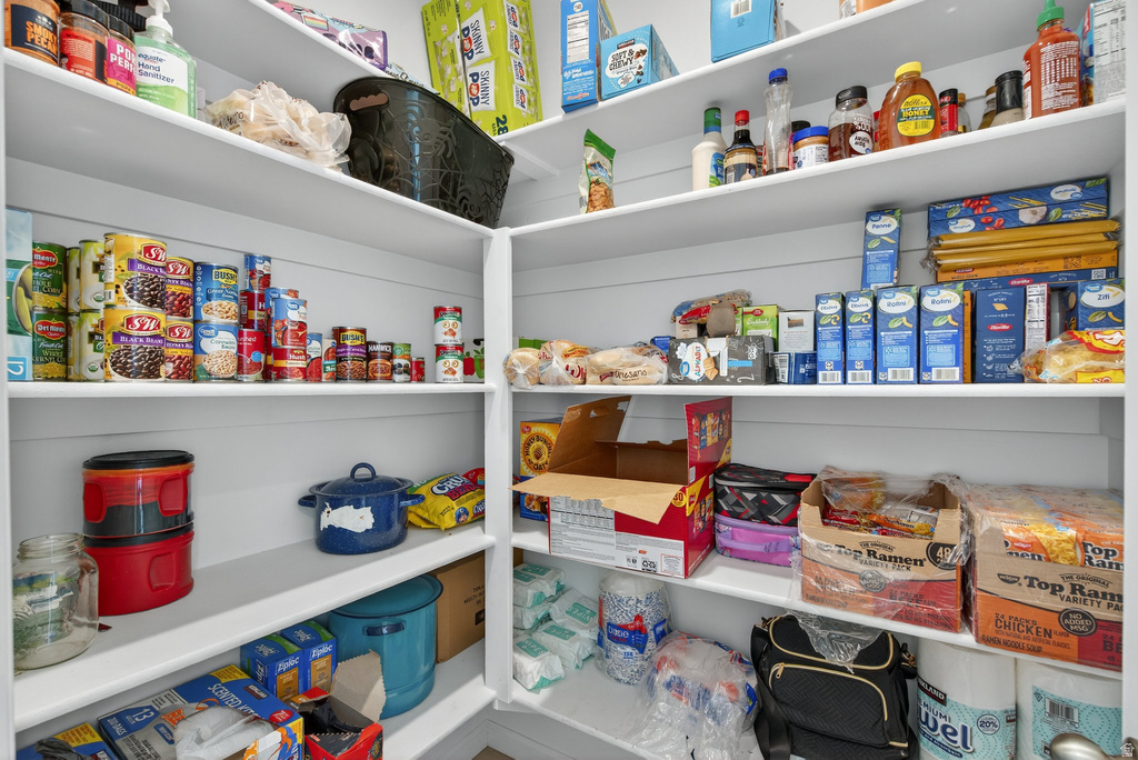 5179 N PONY RIDER WAY #305 Eagle Mountain, UT 84005