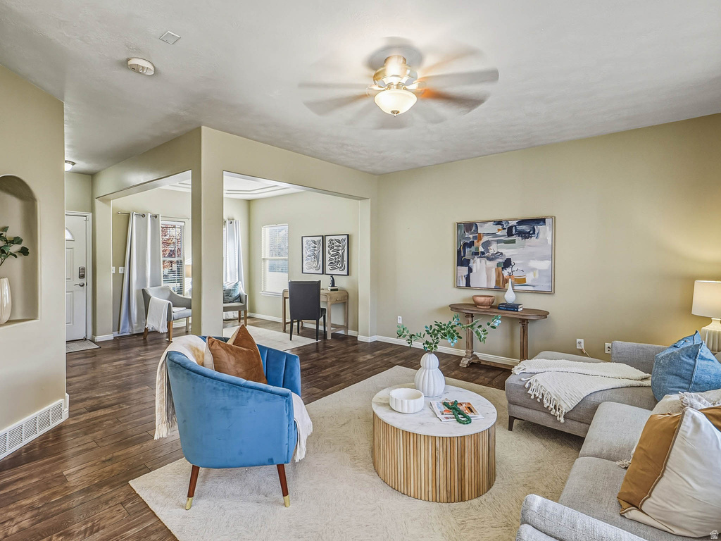 5031 W GREENSTREAK DR Riverton, UT 84096