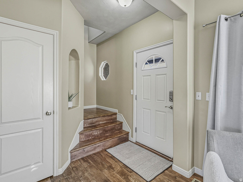 5031 W GREENSTREAK DR Riverton, UT 84096