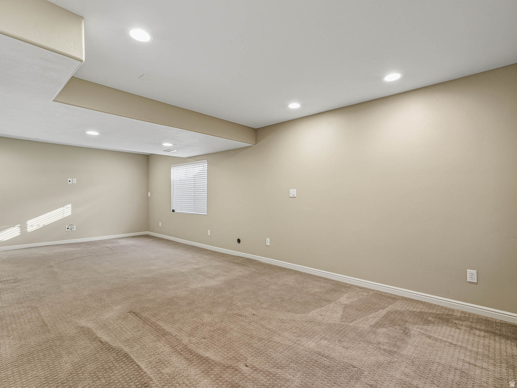 5031 W GREENSTREAK DR Riverton, UT 84096