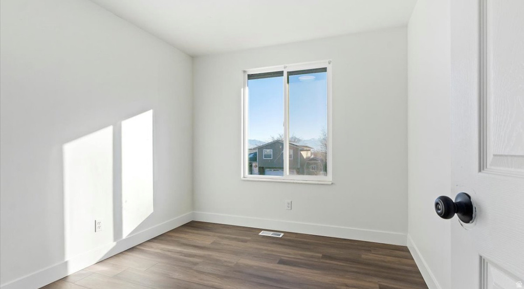 4946 S BUSTER ST Kearns, UT 84118