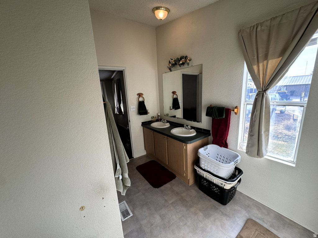 4073 N 15575 W Altamont, UT 84001