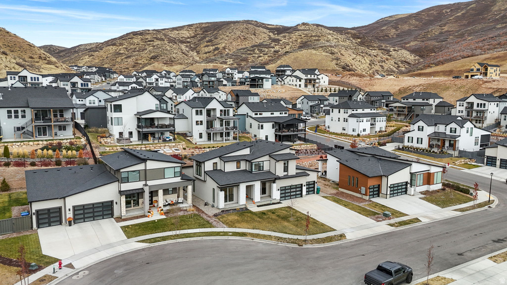 1802 W OAK CREEK CIR Lehi, UT 84048