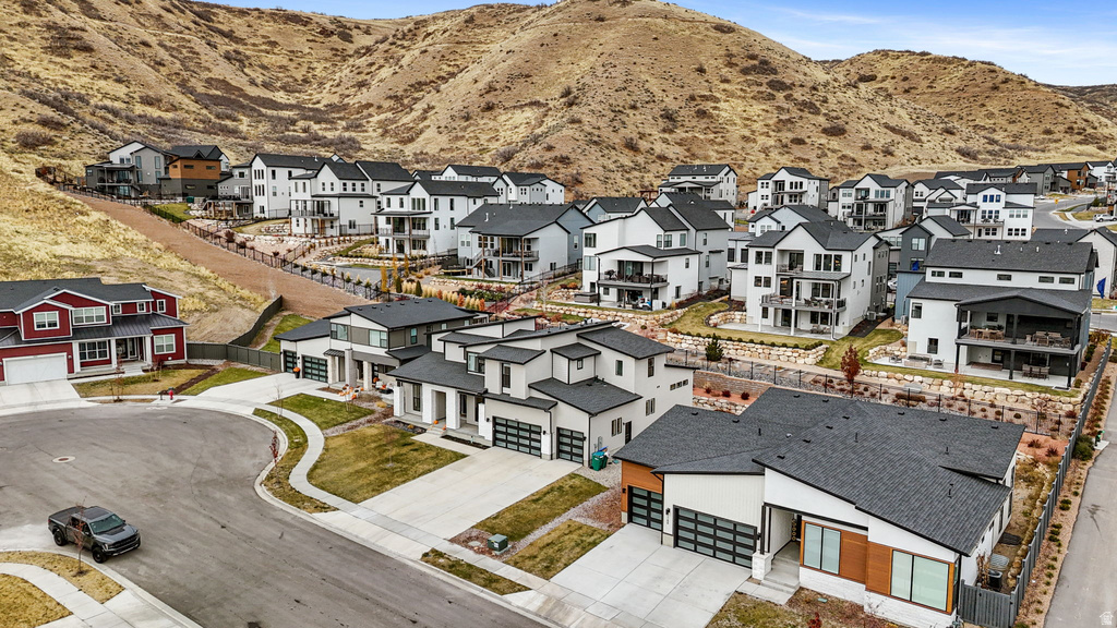 1802 W OAK CREEK CIR Lehi, UT 84048