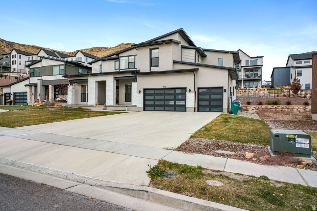 1802 W OAK CREEK CIR Lehi, UT 84048