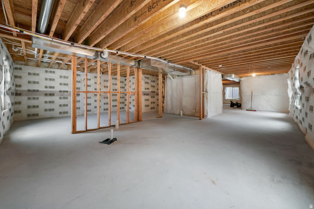 1802 W OAK CREEK CIR Lehi, UT 84048