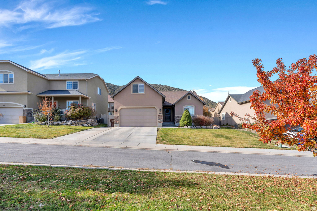 6935 N KIOWA PKWY Eagle Mountain, UT 84005