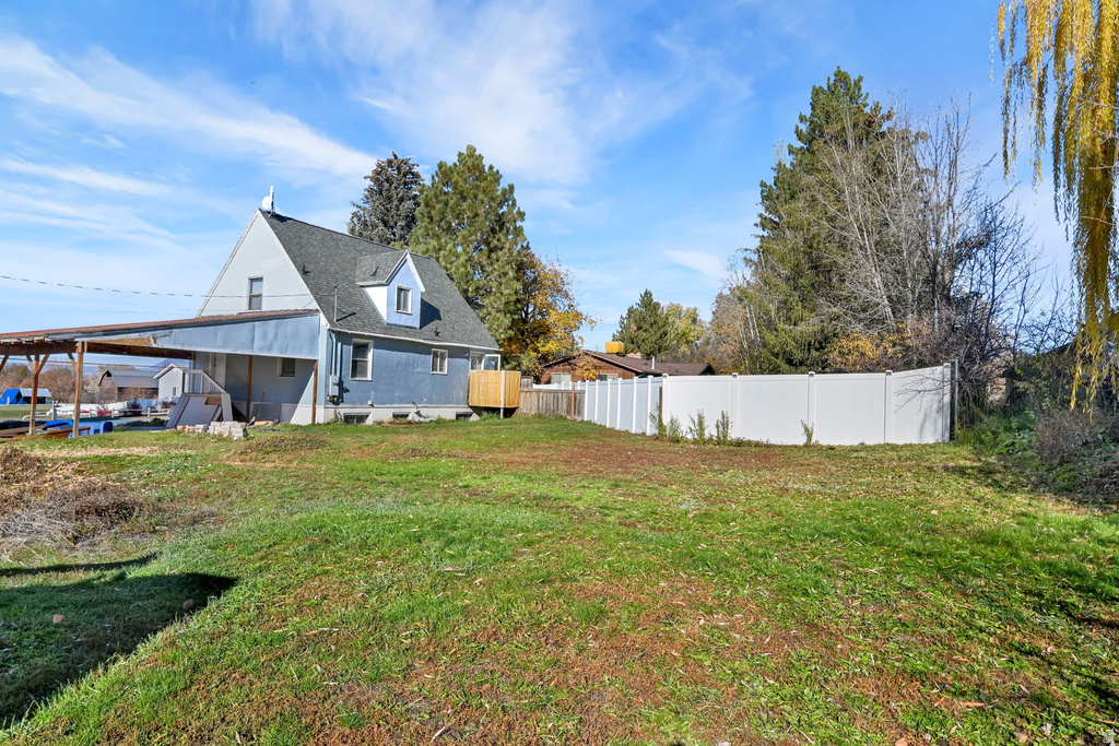 78 S MAIN ST Hyde Park, UT 84318