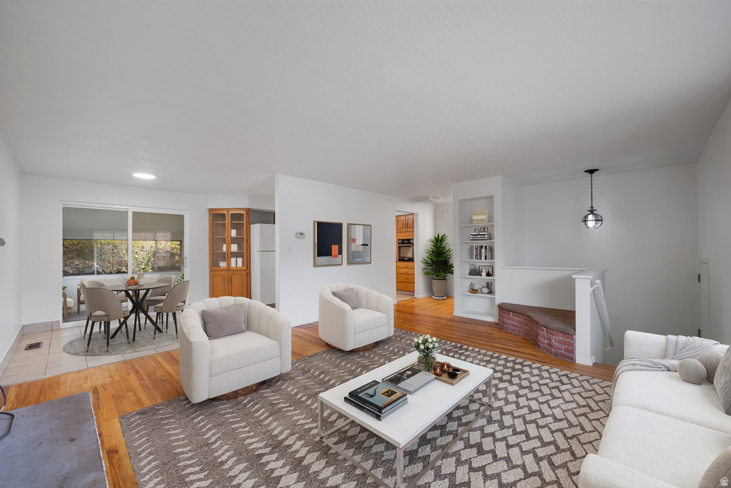 495 N SPURLOCK ST Layton, UT 84041