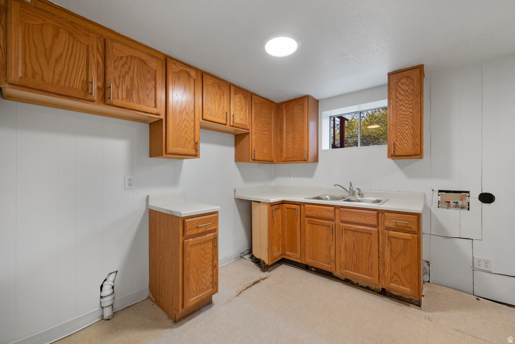 495 N SPURLOCK ST Layton, UT 84041