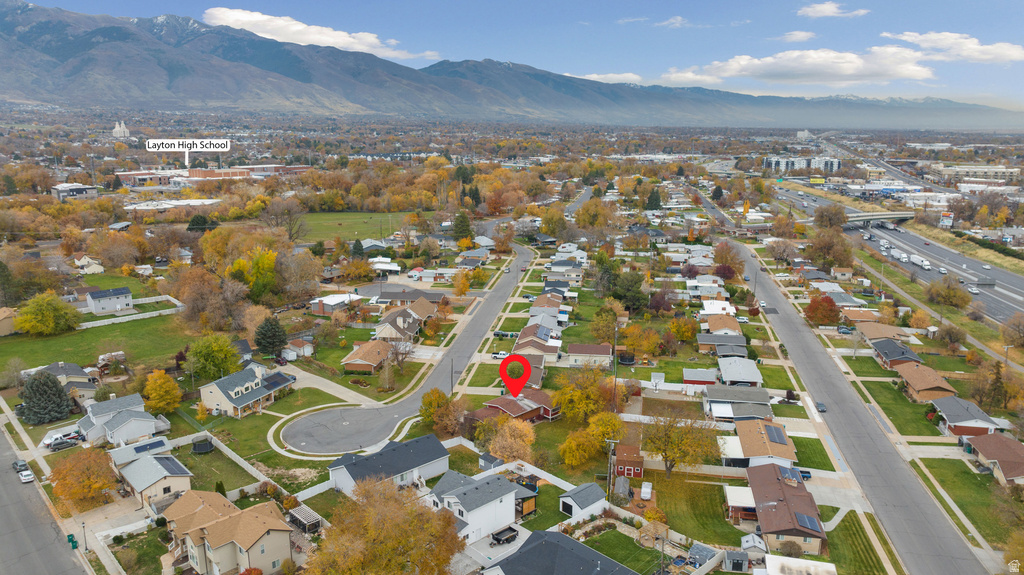 495 N SPURLOCK ST Layton, UT 84041