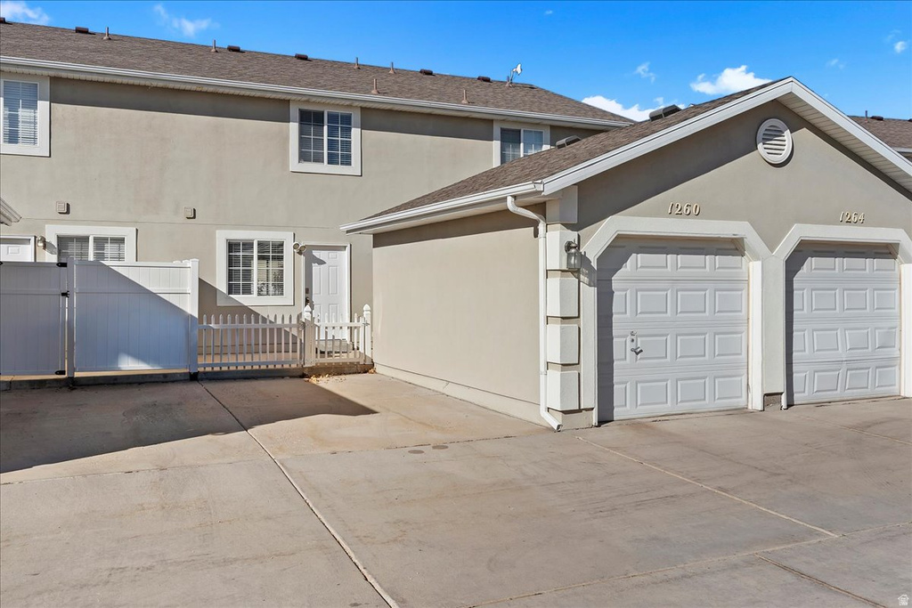 1260 E 6125 S South Ogden, UT 84405