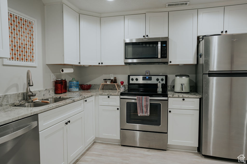 9142 N KILKENNY WAY Eagle Mountain, UT 84005