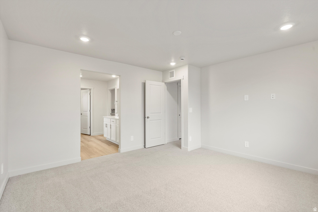 933 N 200 E #32 Santaquin, UT 84655