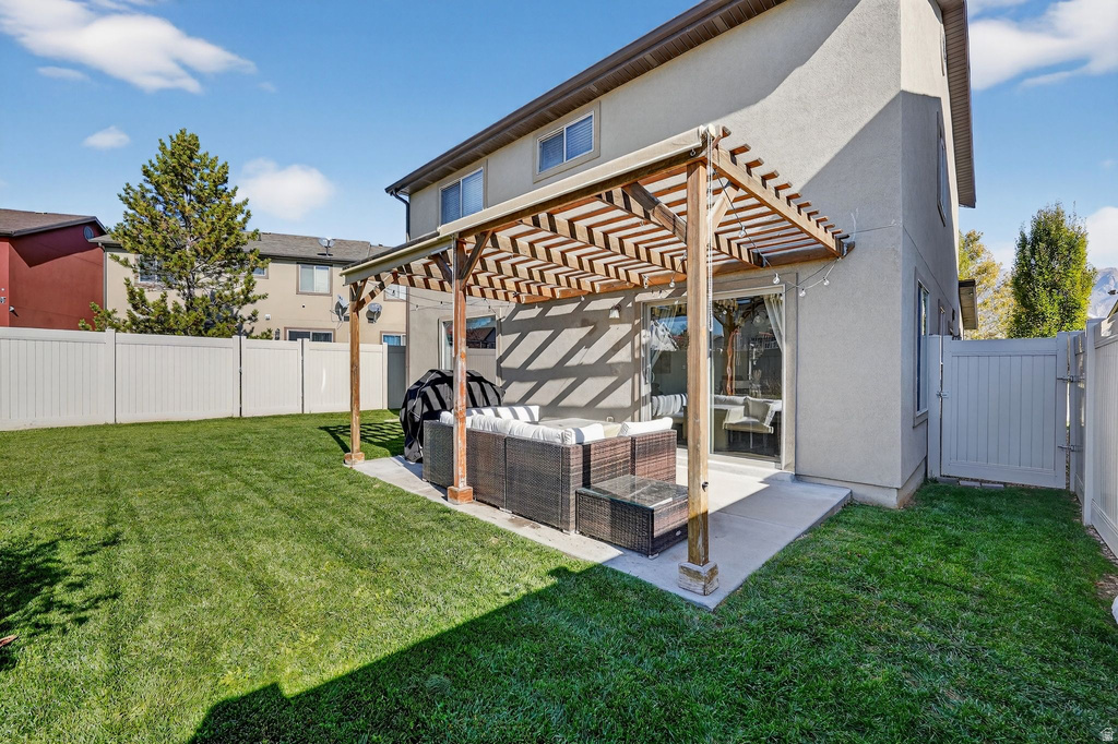 1583 N 25 E Layton, UT 84041