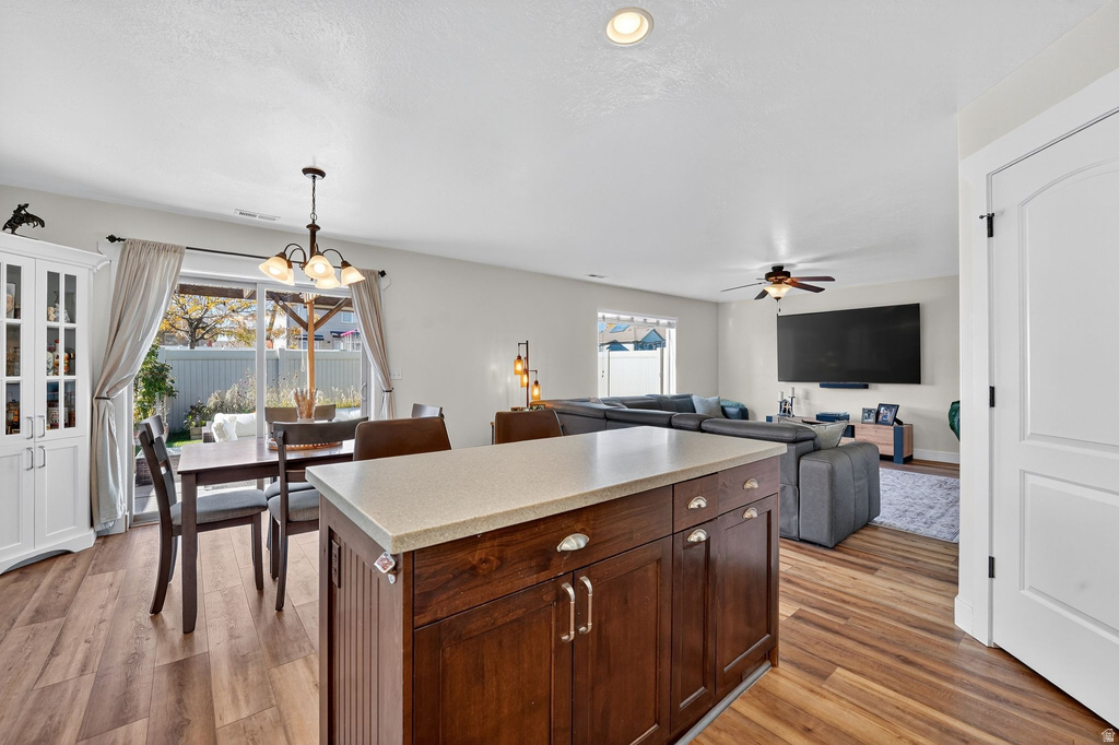 1583 N 25 E Layton, UT 84041