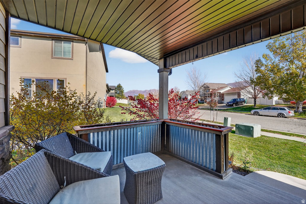 1583 N 25 E Layton, UT 84041