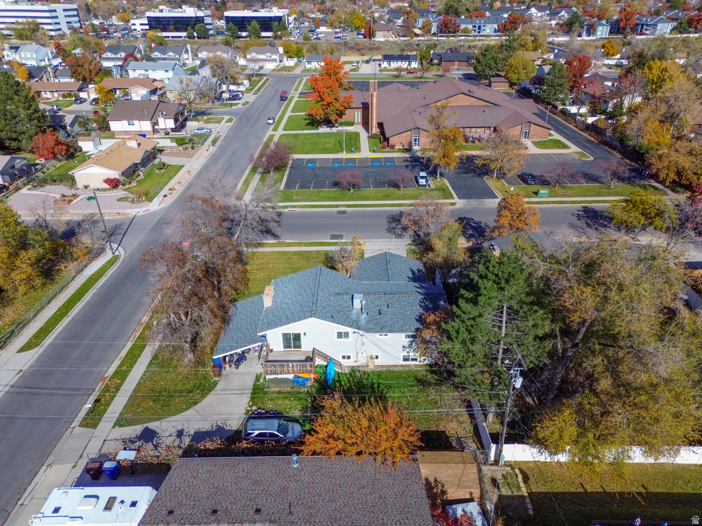 512 E LARCHWOOD DR Midvale, UT 84047