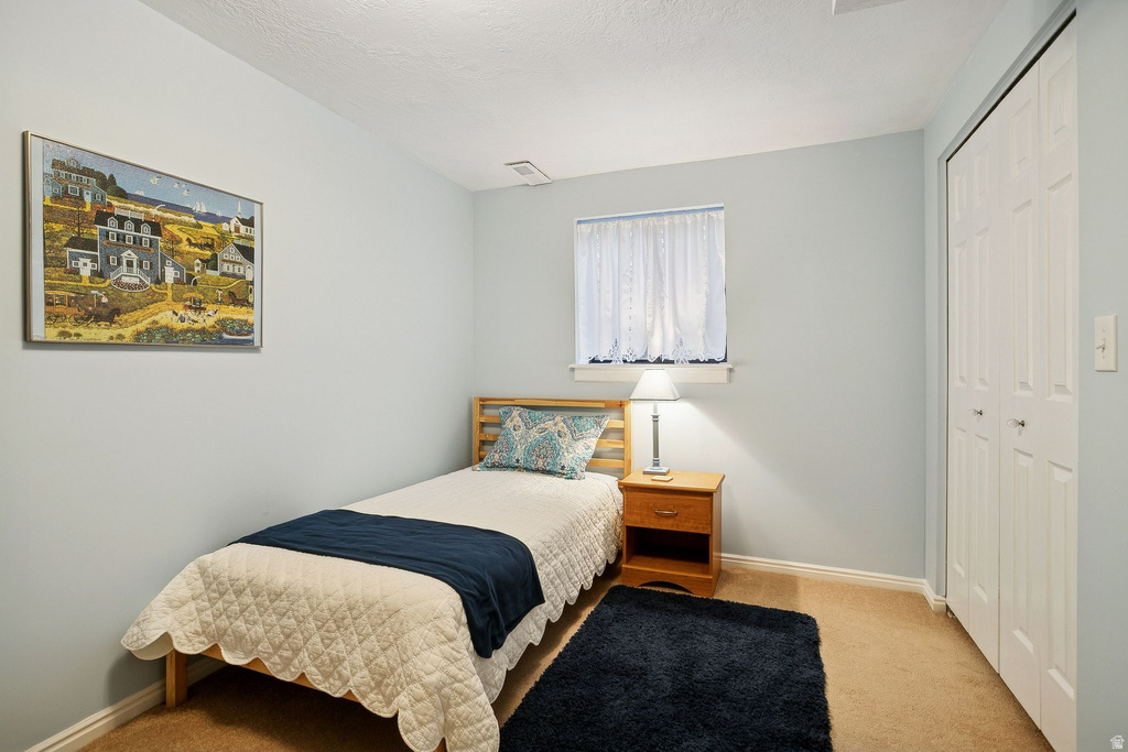 527 SHERIDAN CIR Centerville, UT 84014