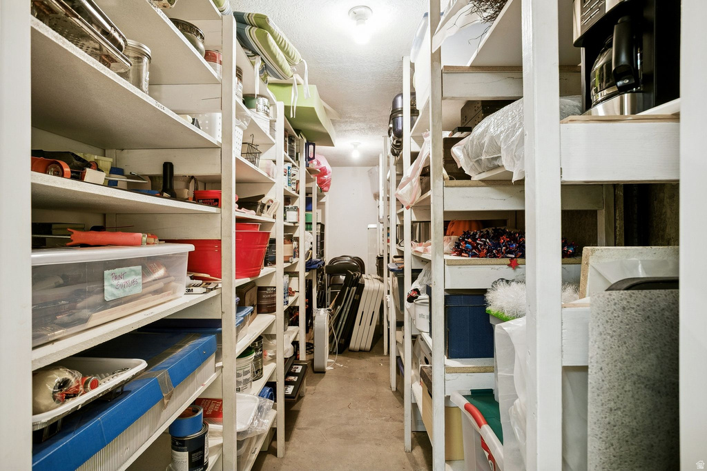 527 SHERIDAN CIR Centerville, UT 84014