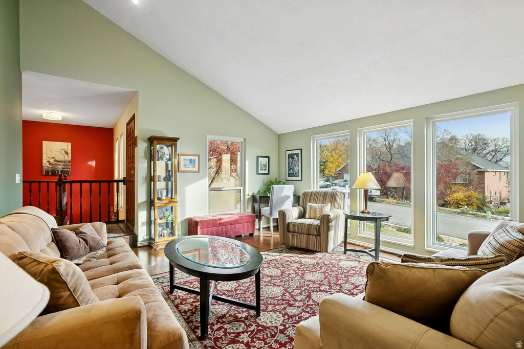 527 SHERIDAN CIR Centerville, UT 84014