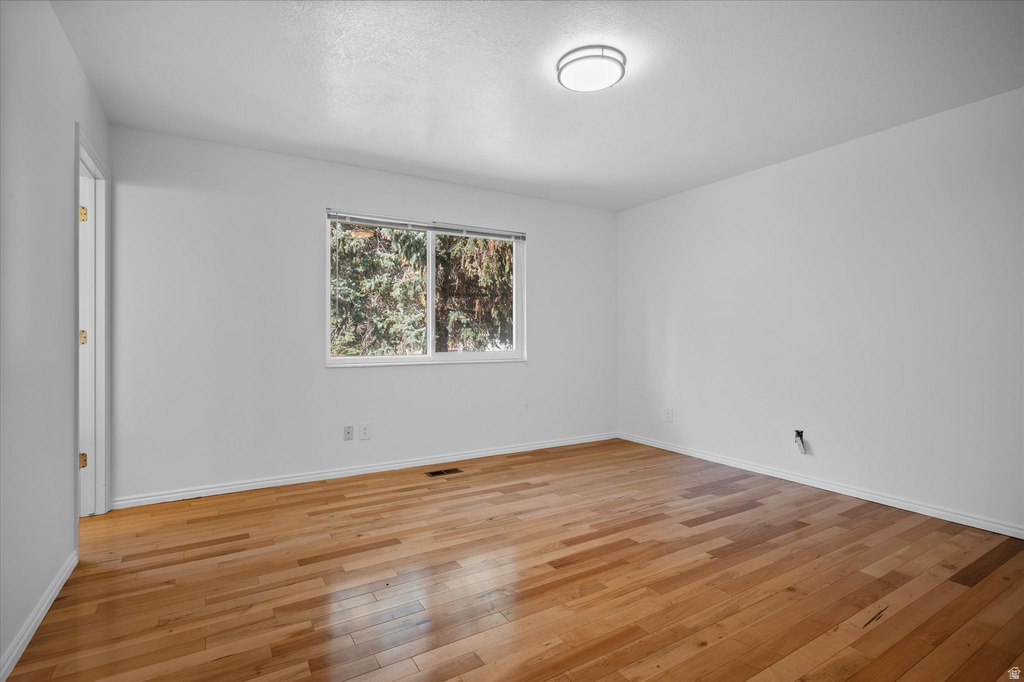 146 S COLEMAN ST Tooele, UT 84074