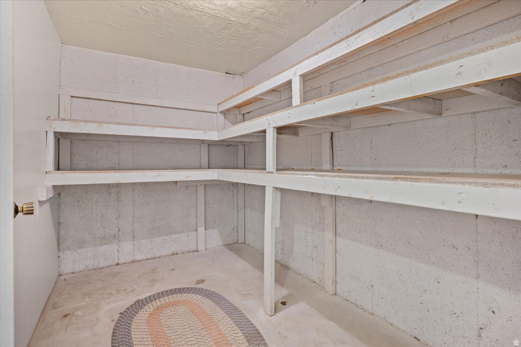 146 S COLEMAN ST Tooele, UT 84074