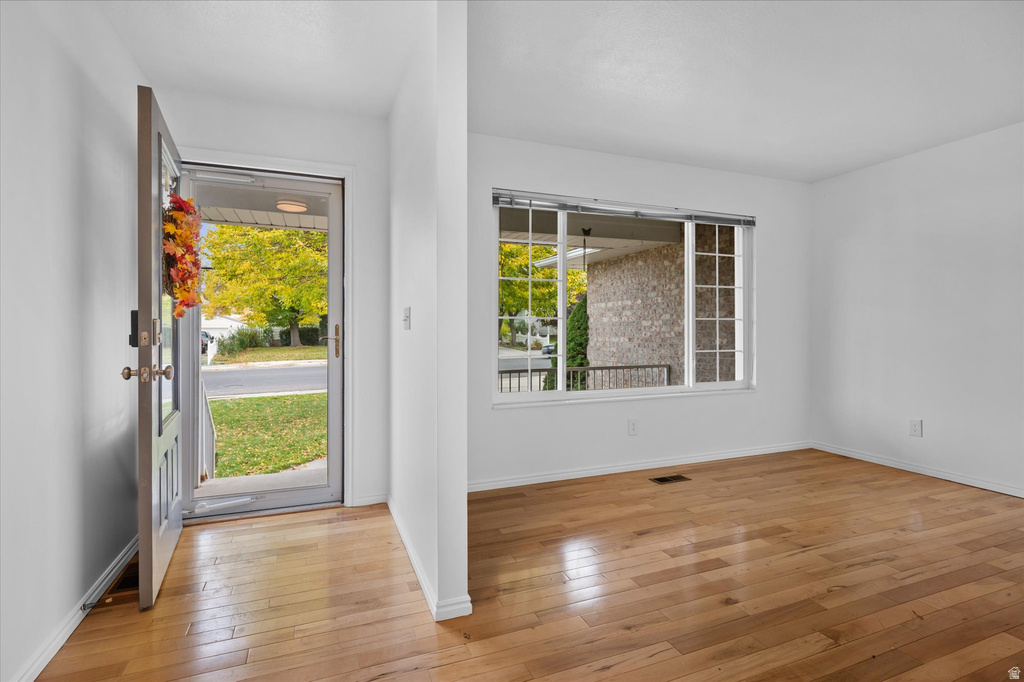 146 S COLEMAN ST Tooele, UT 84074