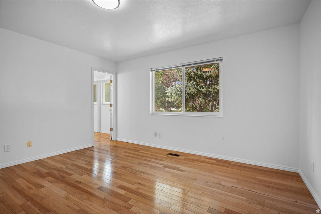 146 S COLEMAN ST Tooele, UT 84074