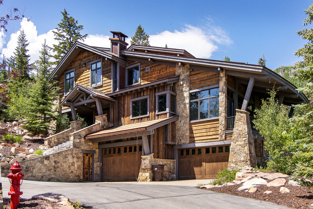 26 WHITE PINE CANYON RD Park City, UT 84060
