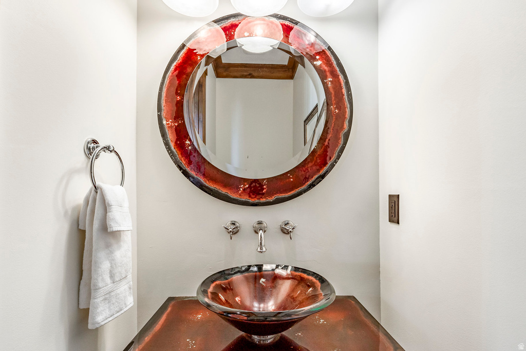 26 WHITE PINE CANYON RD Park City, UT 84060