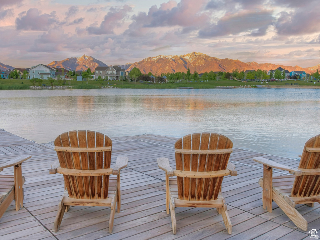 7043 W SOUTH JORDAN PKWY South Jordan, UT 84009