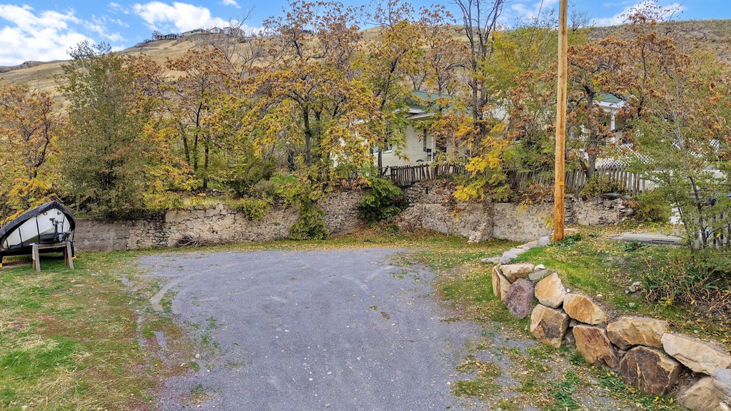 694 N WEST CAPITAL ST Salt Lake City, UT 84103