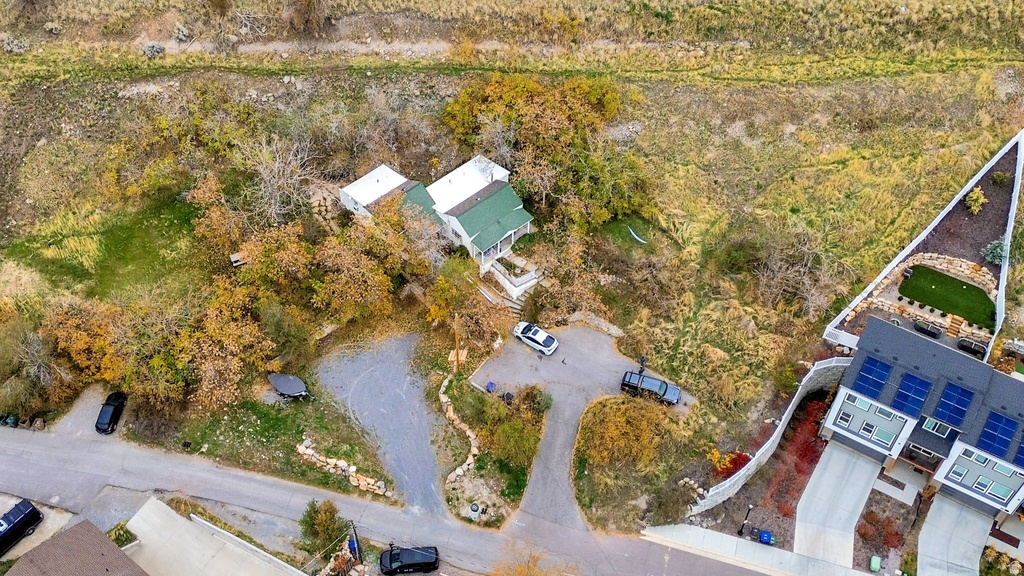 View photos for 694 N West Capital St 694 N West Capital St