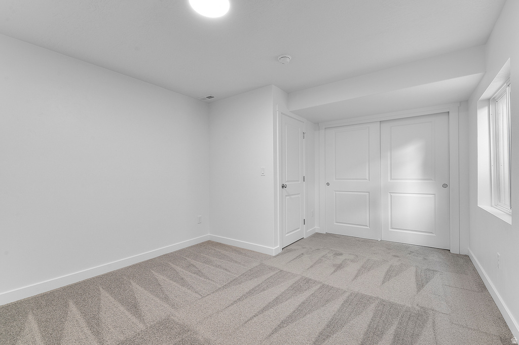 7003 W GRANBURY DR South Jordan, UT 84009