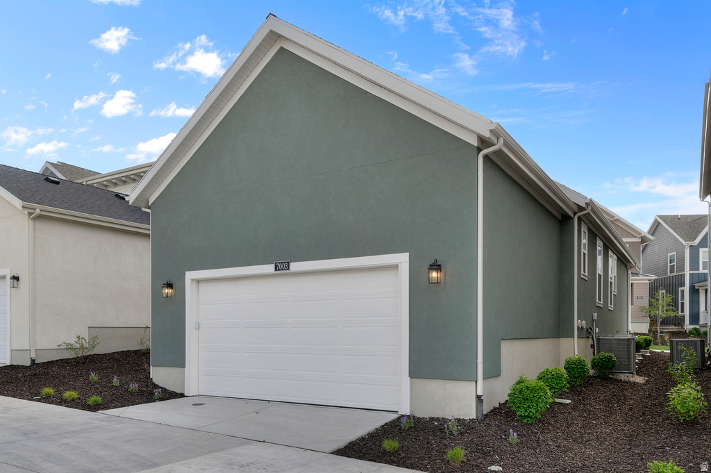 7003 W GRANBURY DR South Jordan, UT 84009