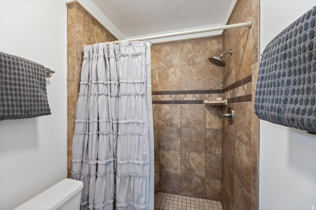 1937 E WASATCH BLVD Sandy, UT 84092