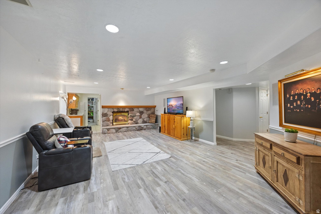 1937 E WASATCH BLVD Sandy, UT 84092