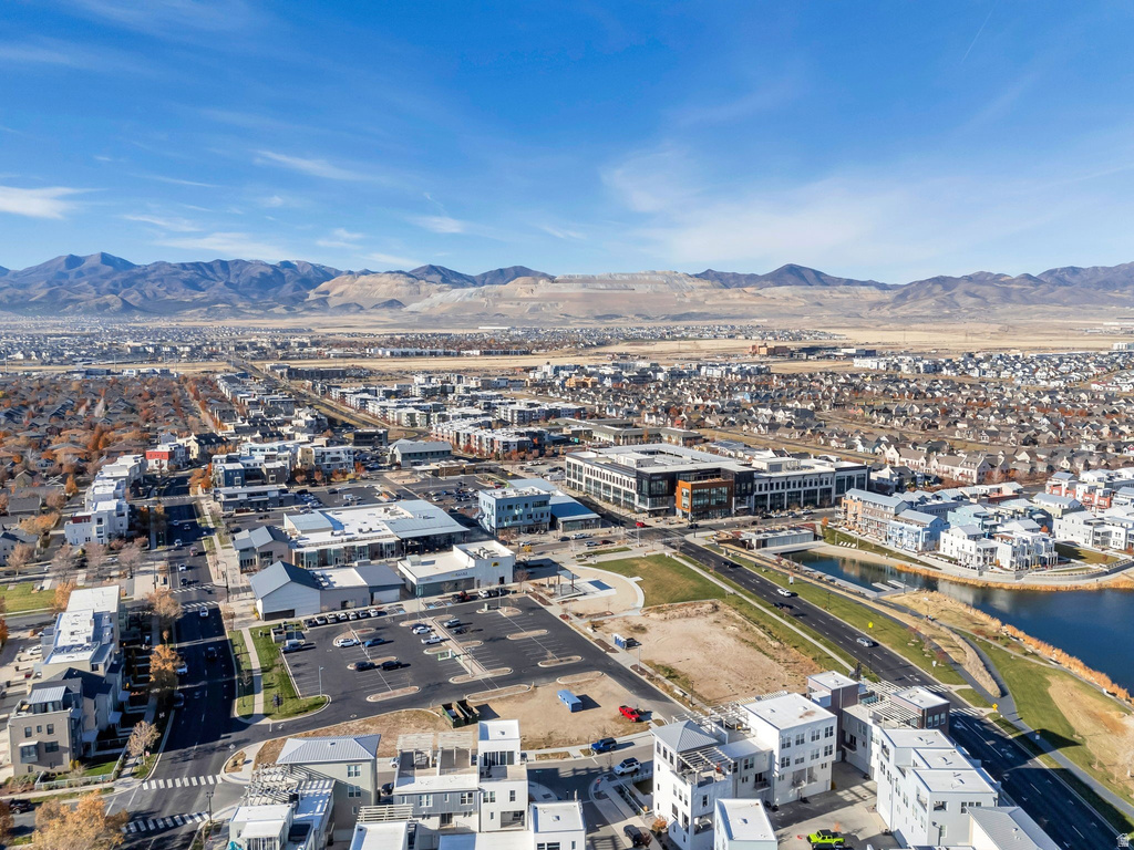 4504 W KESTREL RIDGE RD South Jordan, UT 84009