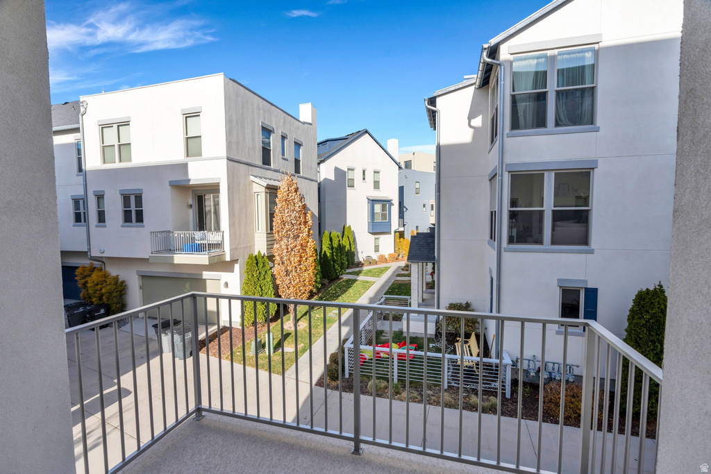 4504 W KESTREL RIDGE RD South Jordan, UT 84009