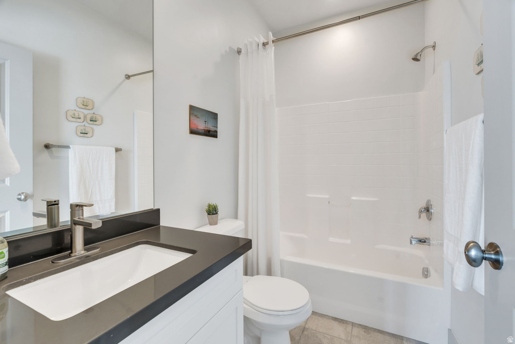 4504 W KESTREL RIDGE RD South Jordan, UT 84009