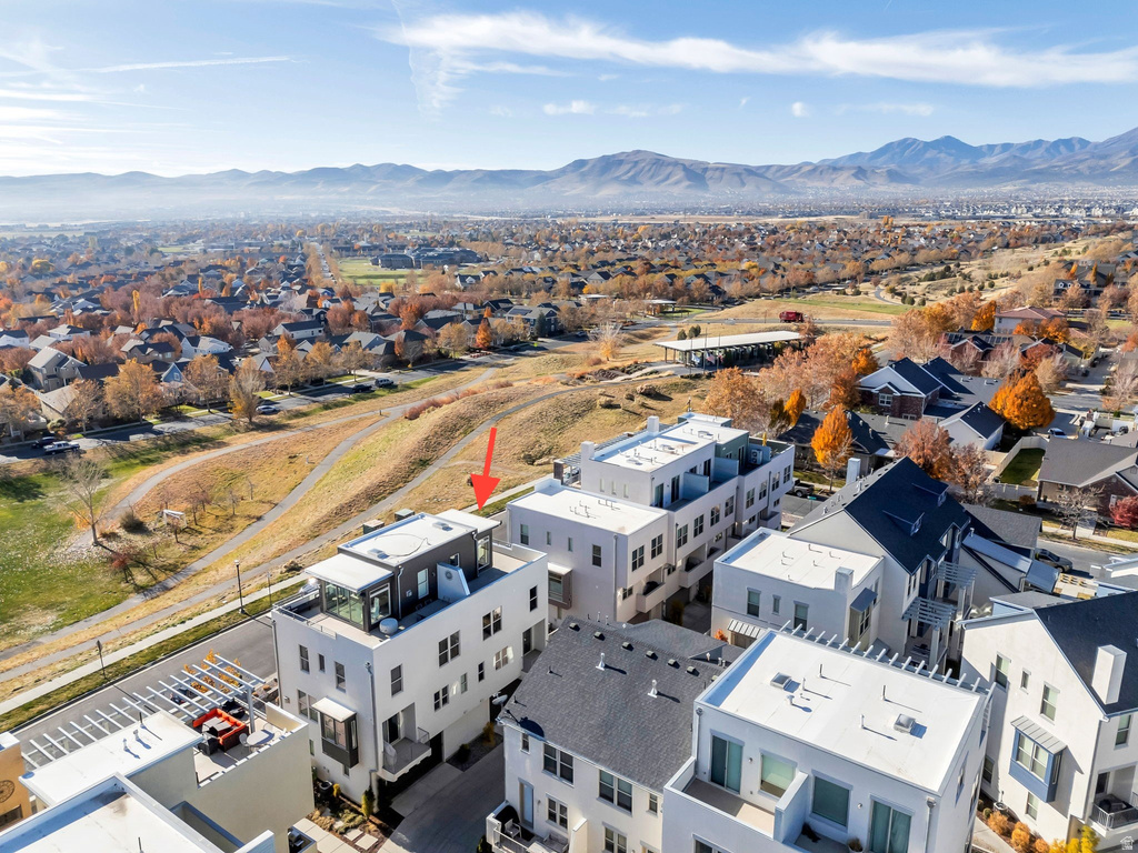 4504 W KESTREL RIDGE RD South Jordan, UT 84009