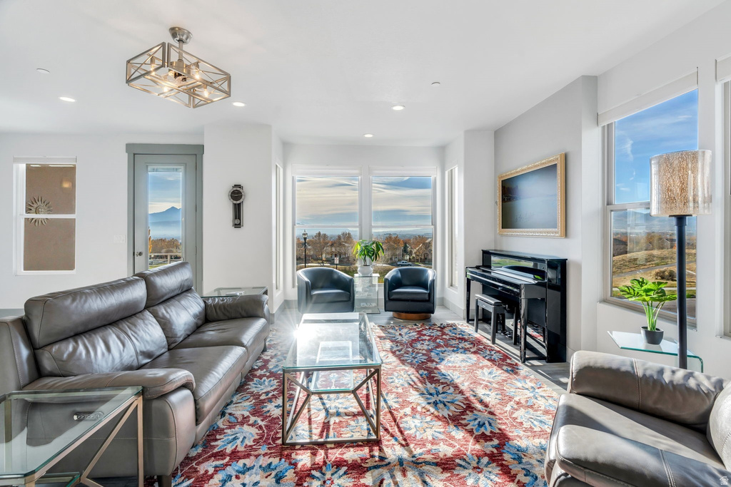 4504 W KESTREL RIDGE RD South Jordan, UT 84009